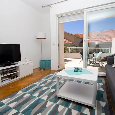 Maida Apartment